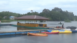 Wahana Air di Kampung Putra Bulu 