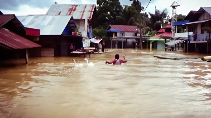 Banjir di kecamatan Simpang Empat Kabupaten Banjar yang terjadi pada awal tahun 2022. Foto: Dok