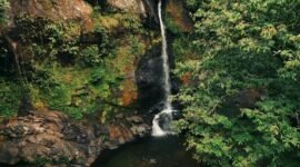 Gambaran keindahan air terjun Doyam Tangkolapan dari drone (FOTO : WARGA LOKAL)