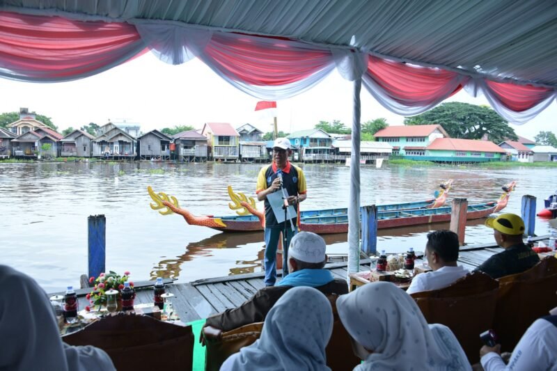 Pembukaan kejuaraan perahu naga (Foto : PPID HSS)