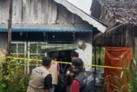 Proses evakuasi oleh tim inafis Polres Banjar (Foto : Istimewa)