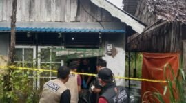 Proses evakuasi oleh tim inafis Polres Banjar (Foto : Istimewa)