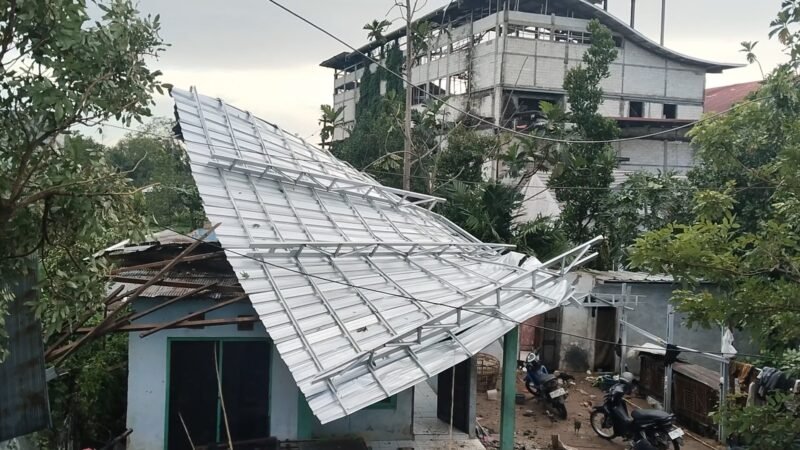 Salah satu rumah warga yang terdampak