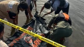 Proses evakuasi korban (Foto : ist)