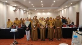 Foto persama usai pembukaan acara