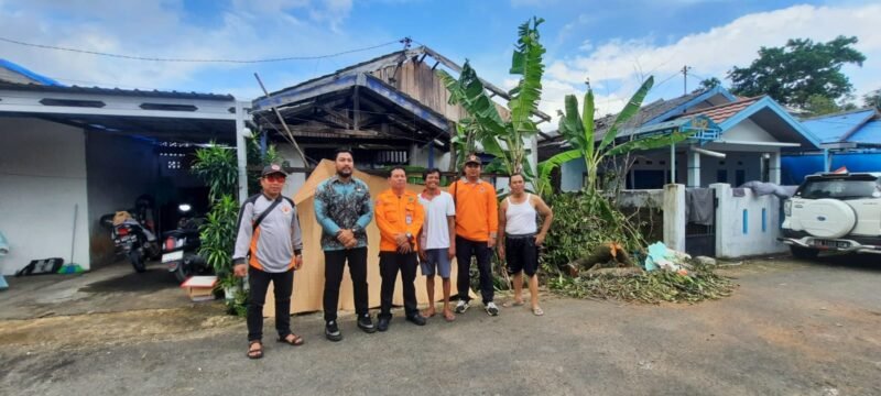 Tim BPBD Banjar lakukan verifikasi pendataan dampak Puting Beliung di Desa Sungai Sipai