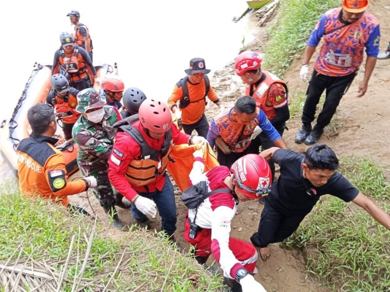 Korban berhasil ditemukan (Foto : BPBD Paser)