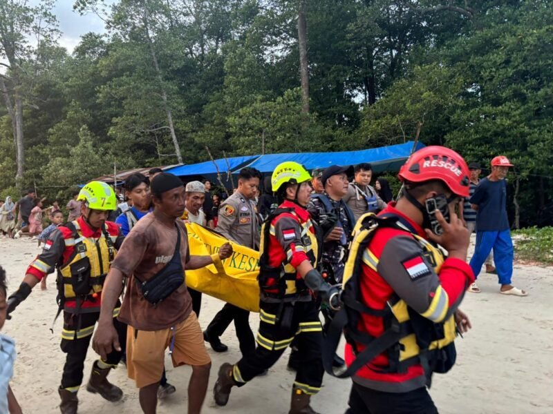 Korban tenggelam di temukan keadaan meninggal dunia (Foto : Humas Polres Banjar)