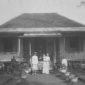Kediaman controleur Belanda di Paser pada tahun 1915 (FOTO : WIKIPEDIA)
